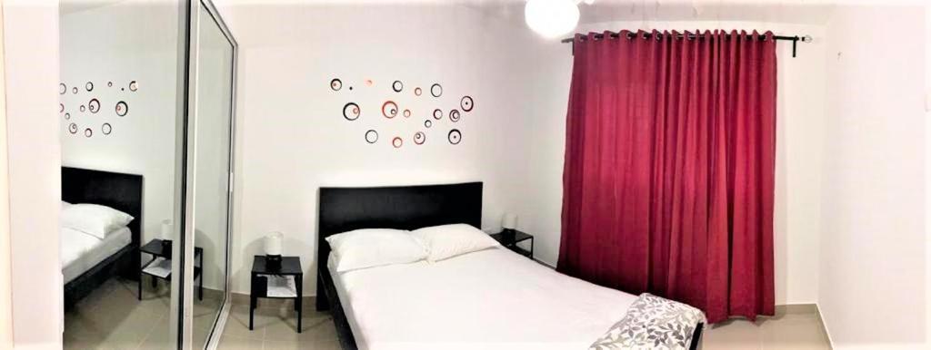 Your Space Piscina, Parque Infantil, 3 Habitaciones , Res Breezes Santiago 산티아고 데 로스 카바예로스 외부 사진